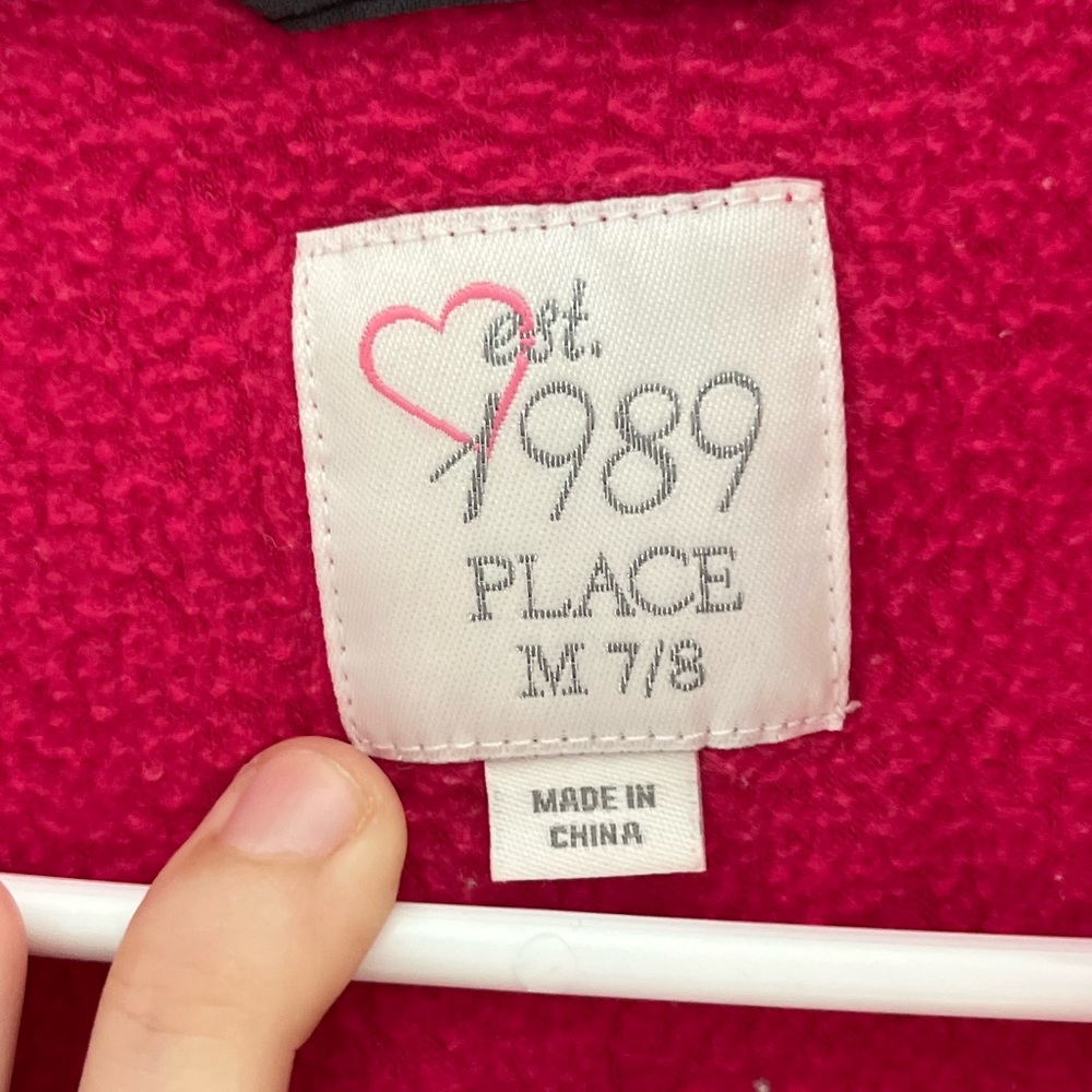 est 1989 sweater size M 7-8